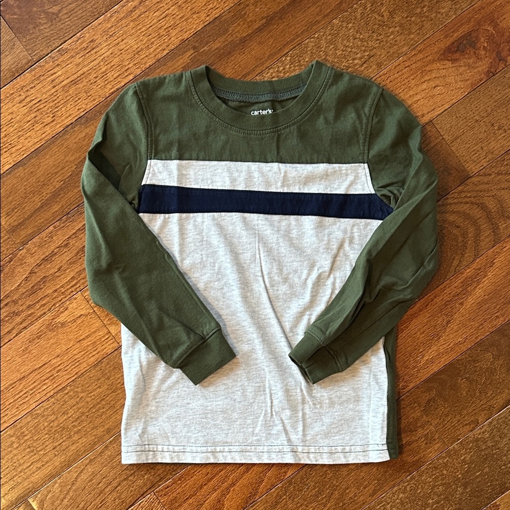 Carter's Long Sleeve Olive Green and Gray Tee Size 5T